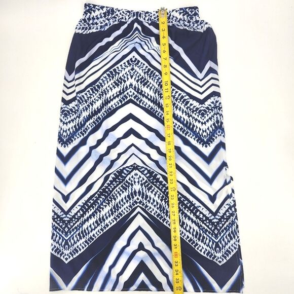 Chico's Chevron Stripe Maxi Skirt Size 0 Womens Blue White Art Print Side Slit - Picture 7 of 10